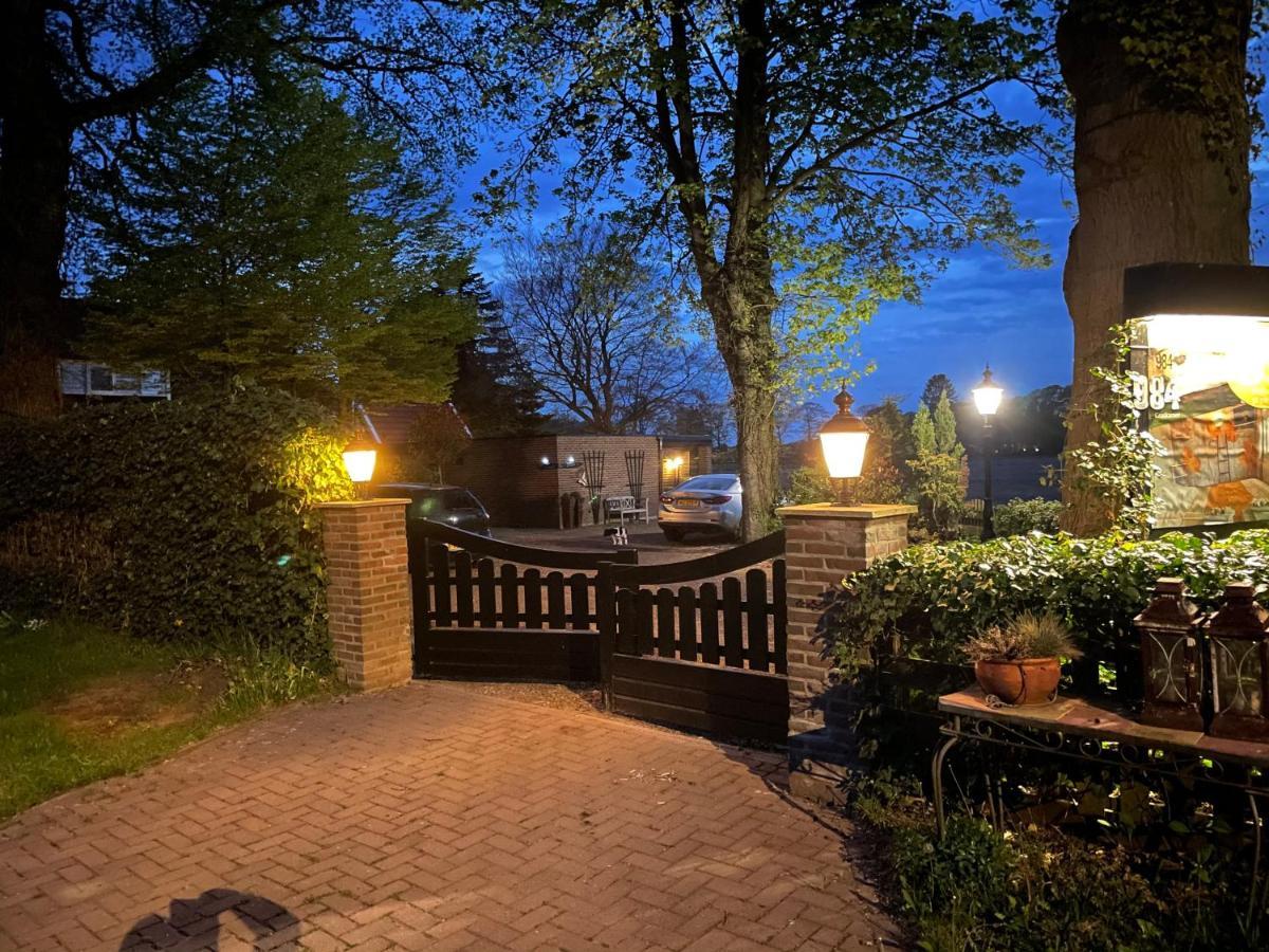 B&B Usselo Klein, Fijn En Uniek! Enschede Esterno foto
